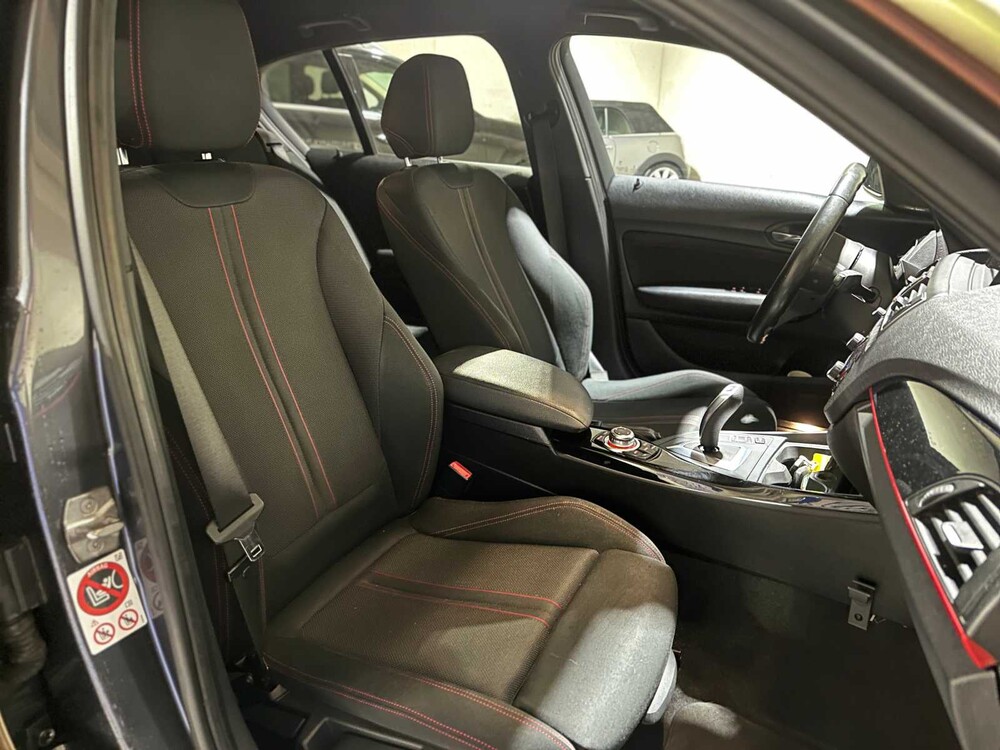 BMW 118i Centennial Executive 136PS 2016 1er, KJ-855-K