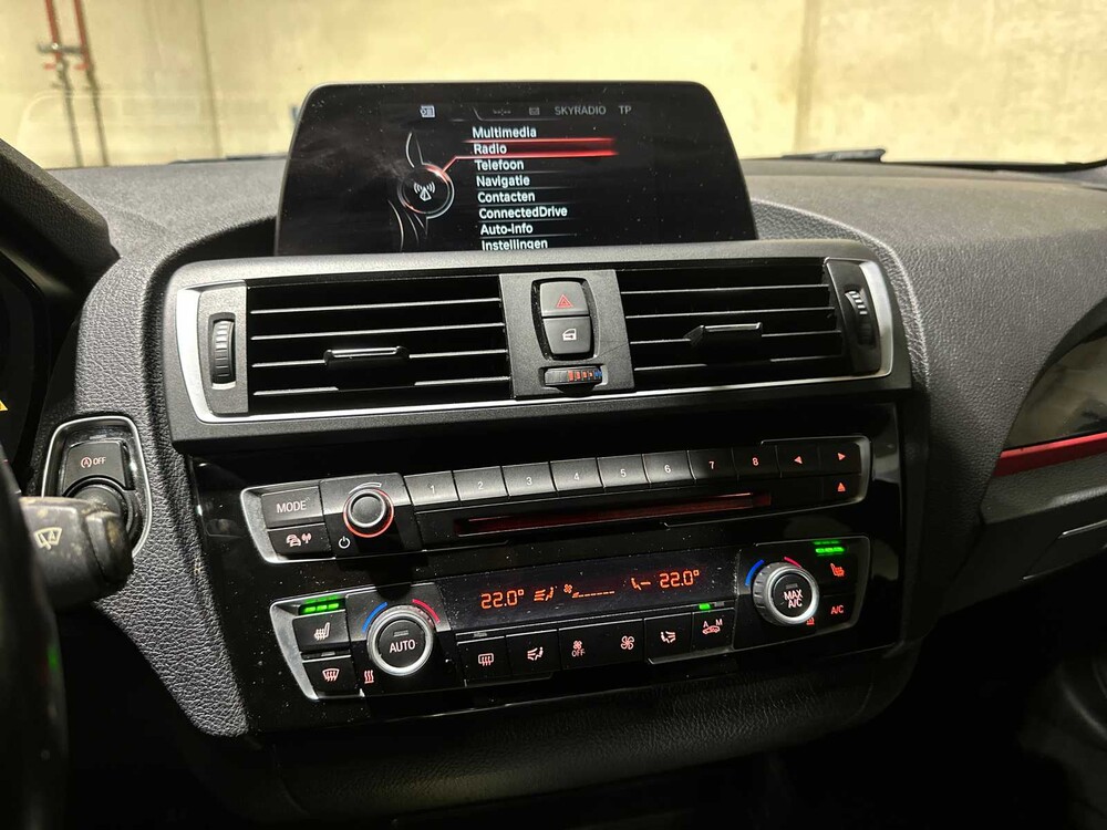 BMW 118i Centennial Executive 136PS 2016 1er, KJ-855-K