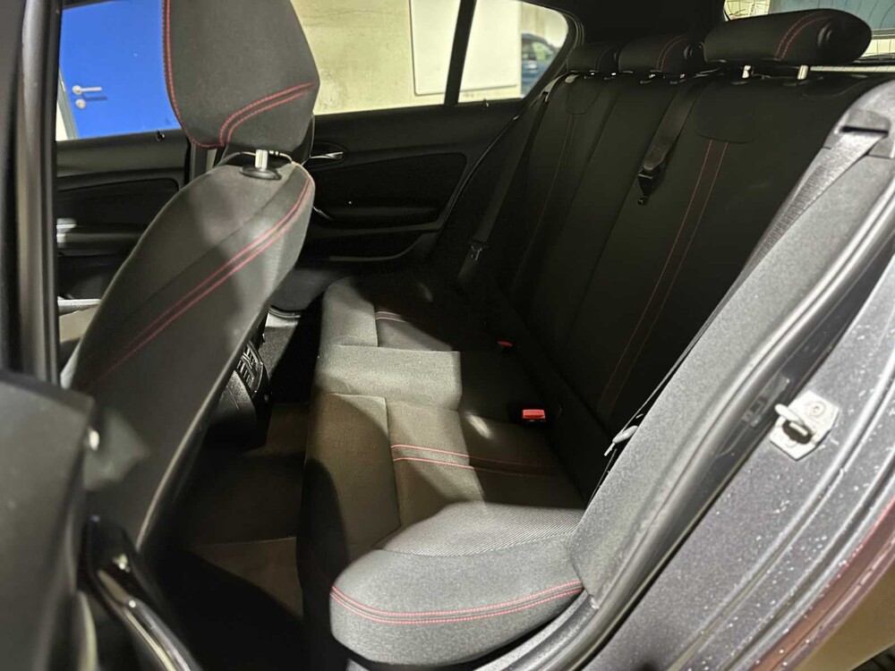 BMW 118i Centennial Executive 136PS 2016 1er, KJ-855-K