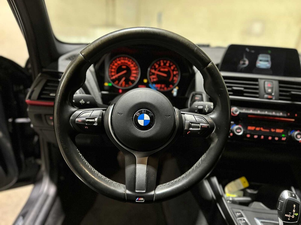 BMW 118i Centennial Executive 136PS 2016 1er, KJ-855-K