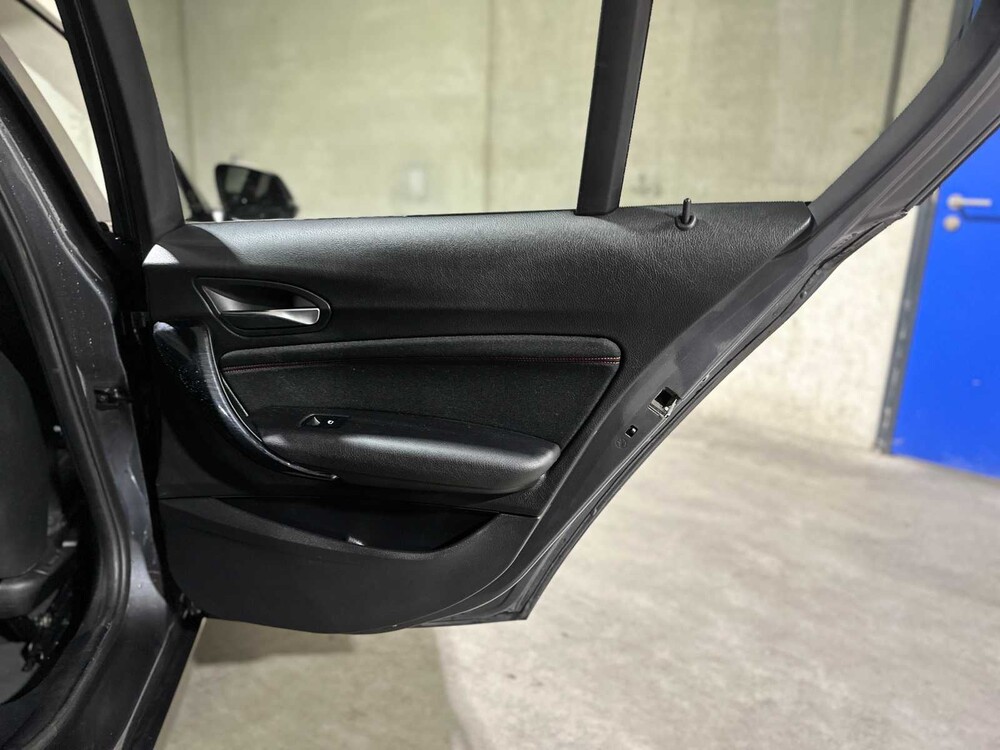 BMW 118i Centennial Executive 136PS 2016 1er, KJ-855-K