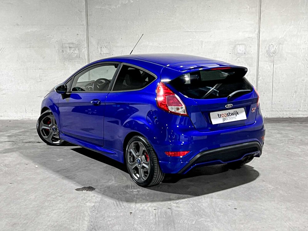 Ford Fiesta ST2 1.6 182PS 2015, NJ-415-B
