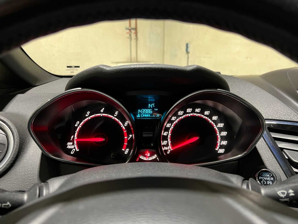 Ford Fiesta ST2 1.6 182PS 2015, NJ-415-B