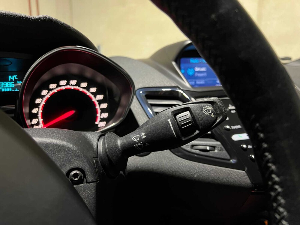 Ford Fiesta ST2 1.6 182PS 2015, NJ-415-B