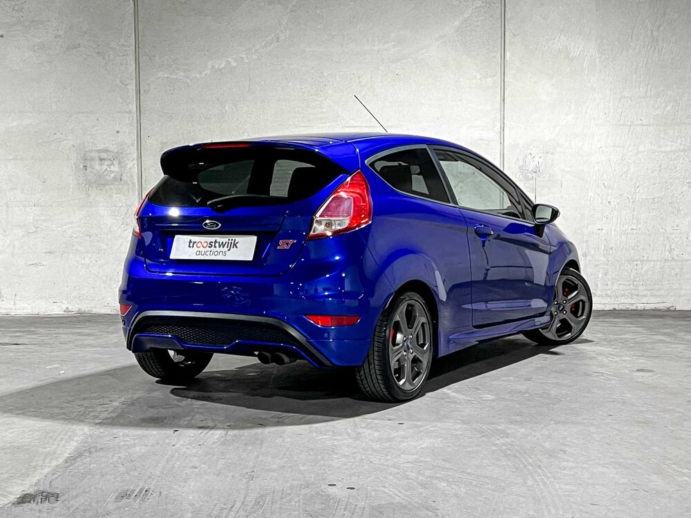Ford Fiesta ST2 1.6 182PS 2015, NJ-415-B