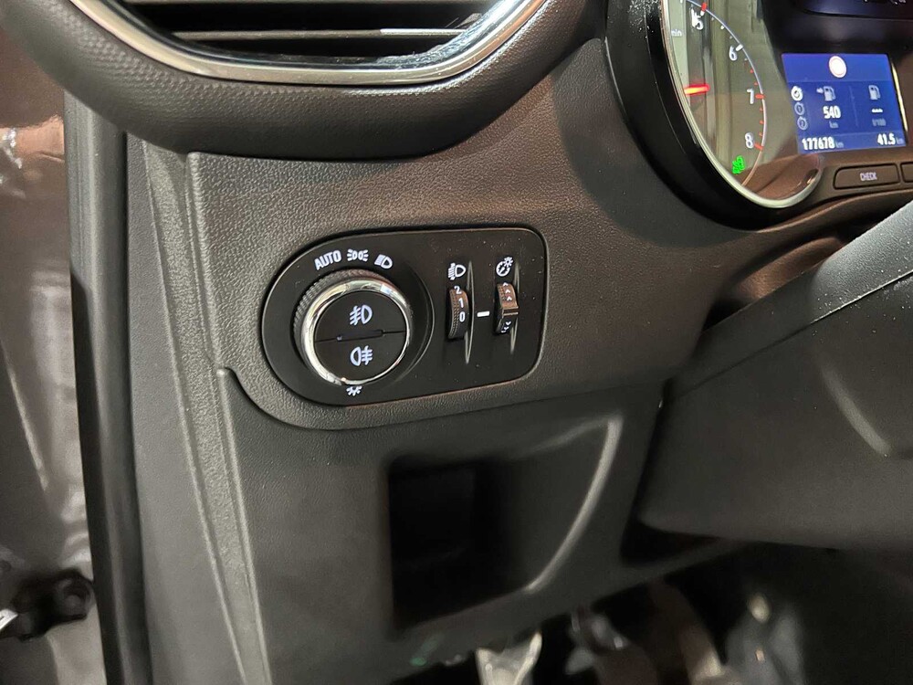 Opel Crossland X 1.2 Turbo Innovation 110hp 2020, H-493-BV