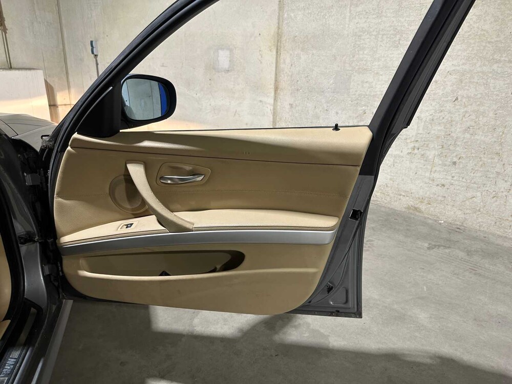 BMW 318i Touring Business Line 143hp 2010 3-series E91, 19-NKT-5