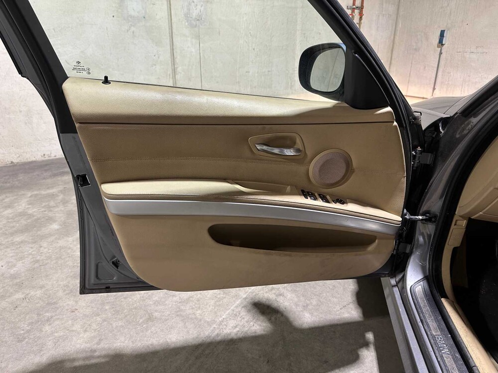 BMW 318i Touring Business Line 143hp 2010 3-series E91, 19-NKT-5