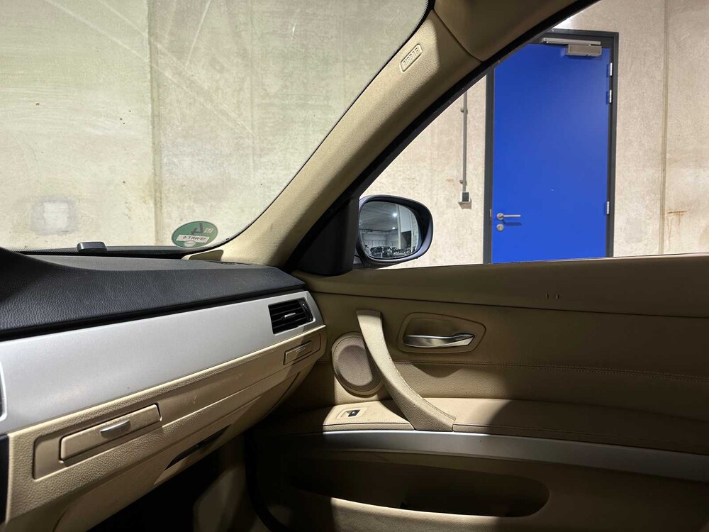 BMW 318i Touring Business Line 143hp 2010 3-series E91, 19-NKT-5