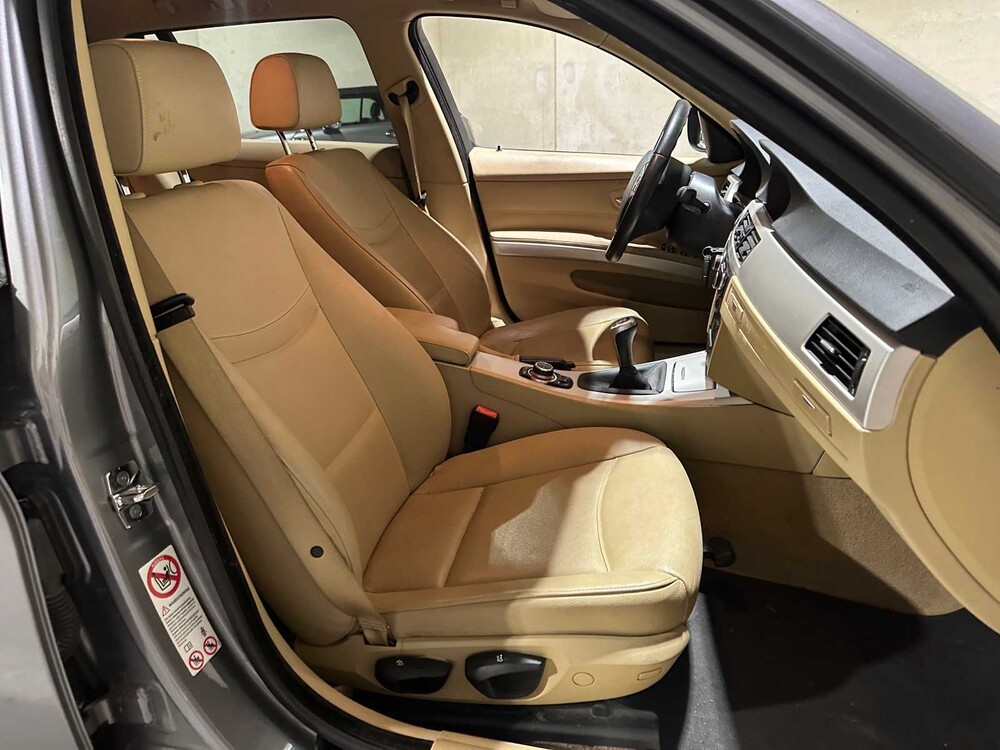 BMW 318i Touring Business Line 143hp 2010 3-series E91, 19-NKT-5