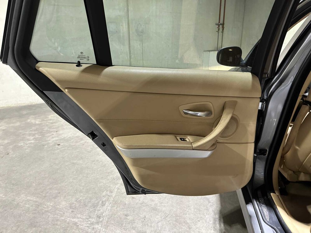 BMW 318i Touring Business Line 143hp 2010 3-series E91, 19-NKT-5