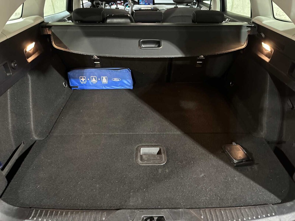 Ford Focus Kombi 1.5 EcoBlue Titanium Business 120PS 2020, H-187-NH