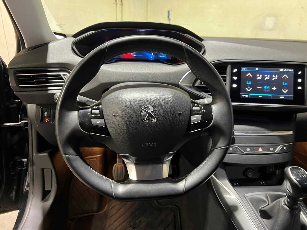 Peugeot 308 SW 1.2 PureTech Blue Lease Allure 110PS 2021, K-576-SB