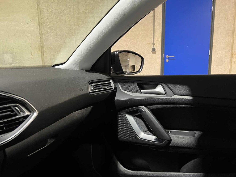 Peugeot 308 SW 1.2 PureTech Blue Lease Allure 110PS 2021, K-576-SB