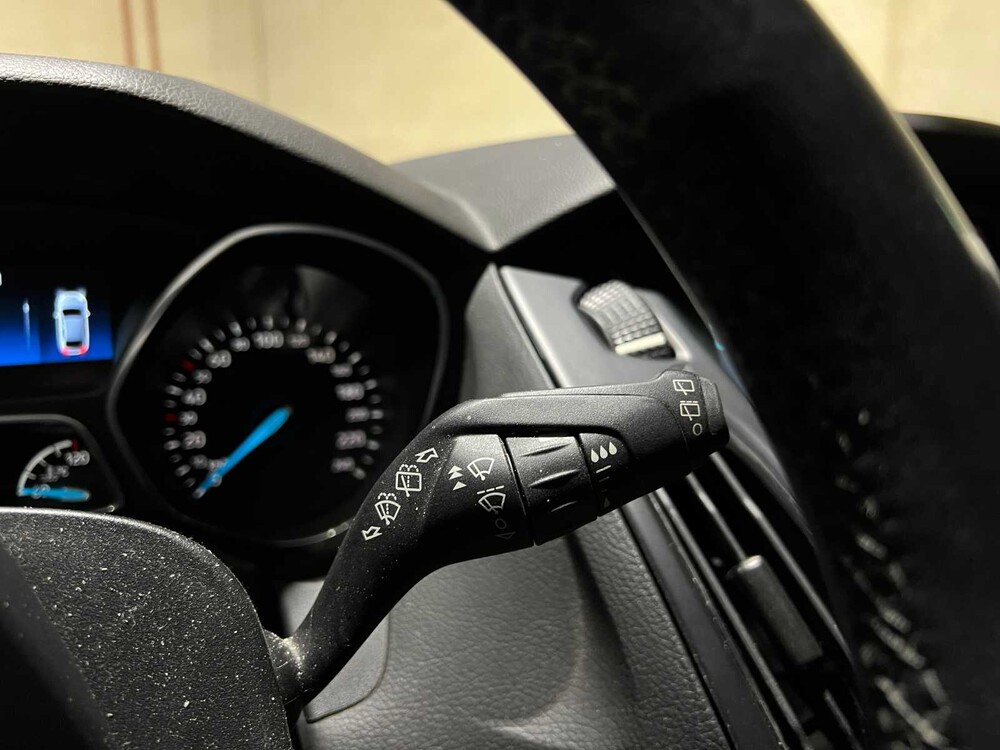 Ford Focus 1.0 Lease Edition 101PS 2018, SH-920-T