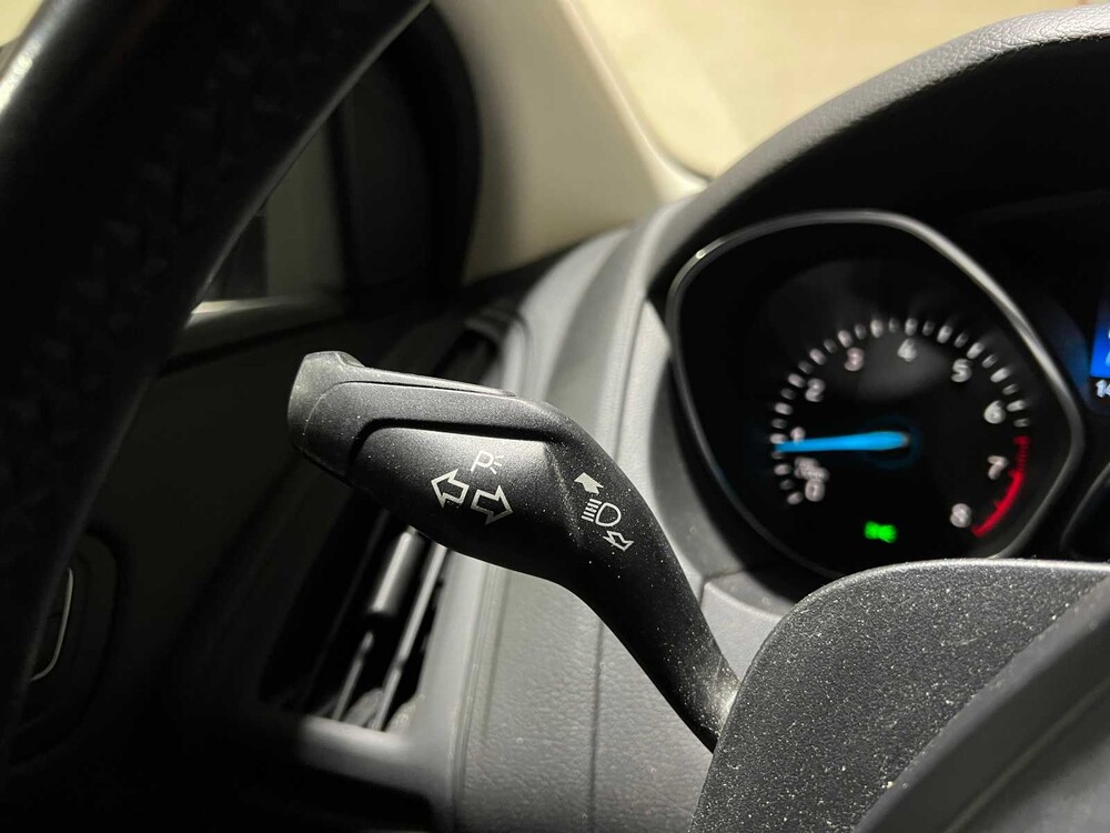 Ford Focus 1.0 Lease Edition 101PS 2018, SH-920-T