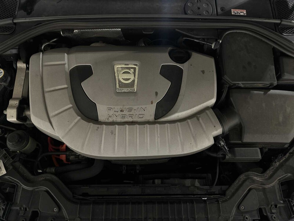 Volvo V60 2.4 D6 AWD Plug-In Hybrid Summum 286PS 2014, 4-TJX-19