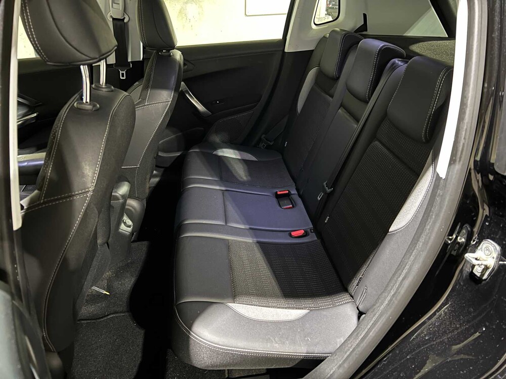 Peugeot 2008 1.2 PureTech Allure 110hp 2018, SG-848-G