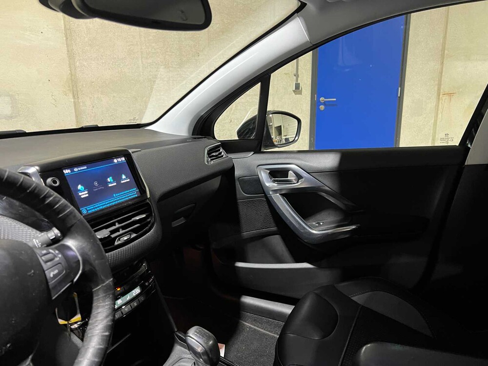 Peugeot 2008 1.2 PureTech Allure 110hp 2018, SG-848-G