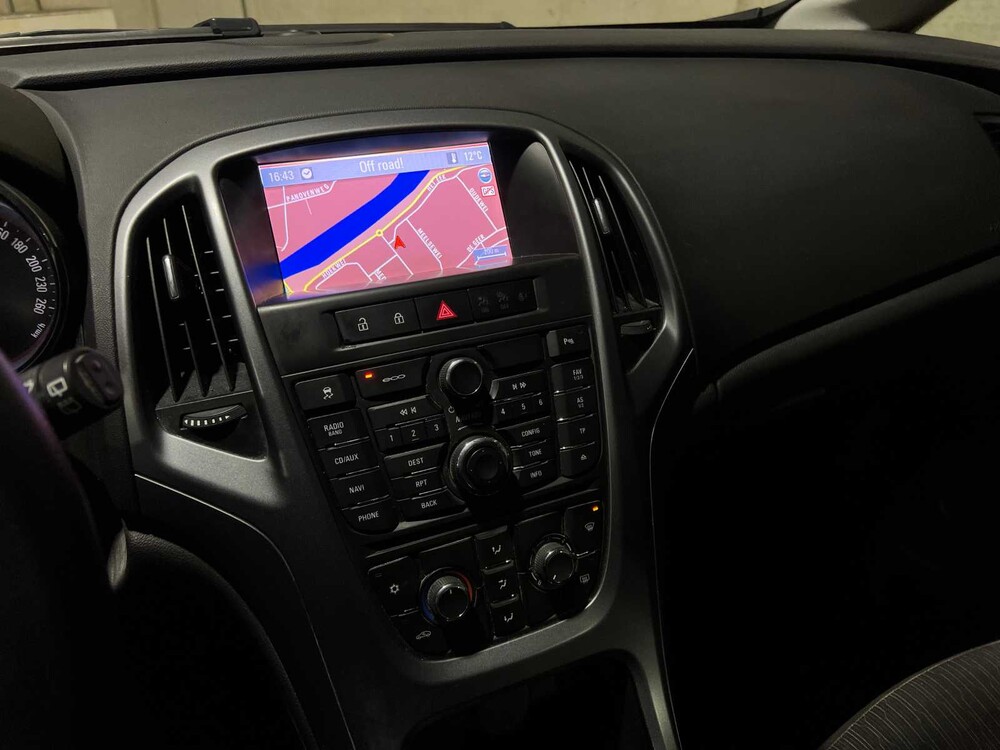 Opel Astra 1.4 Berlin 101hp 2014, 5-TDS-86