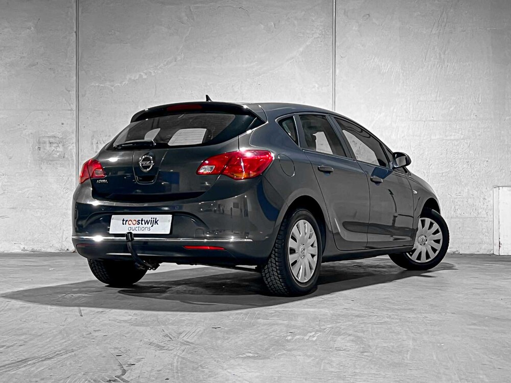 Opel Astra 1.4 Berlin 101hp 2014, 5-TDS-86