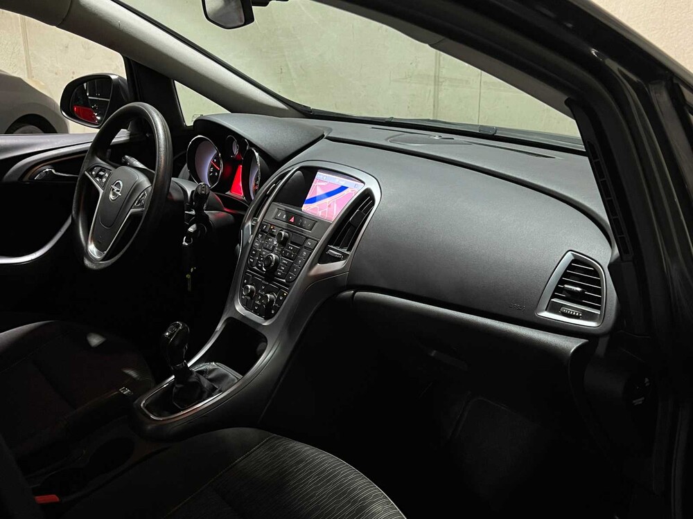 Opel Astra 1.4 Berlin 101hp 2014, 5-TDS-86