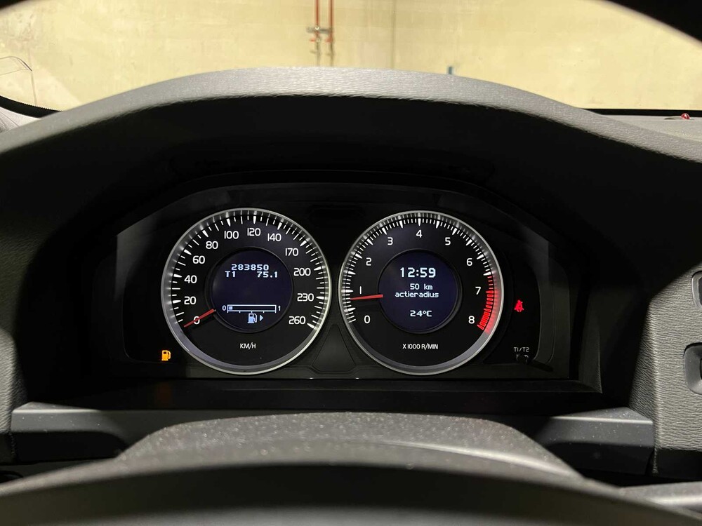 Volvo V60 1.6 T3 Kinetic 150PS 2011, 98-RFF-4