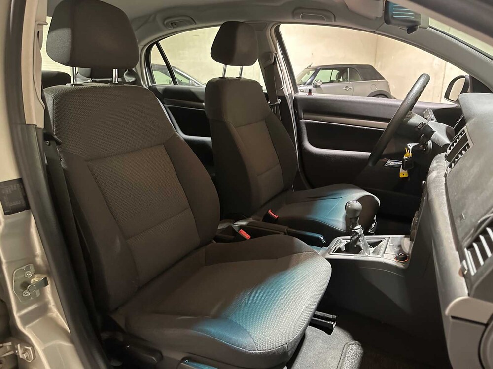 Opel Vectra 2.2-16V Comfort 147pk 2002, 93-JZ-BS