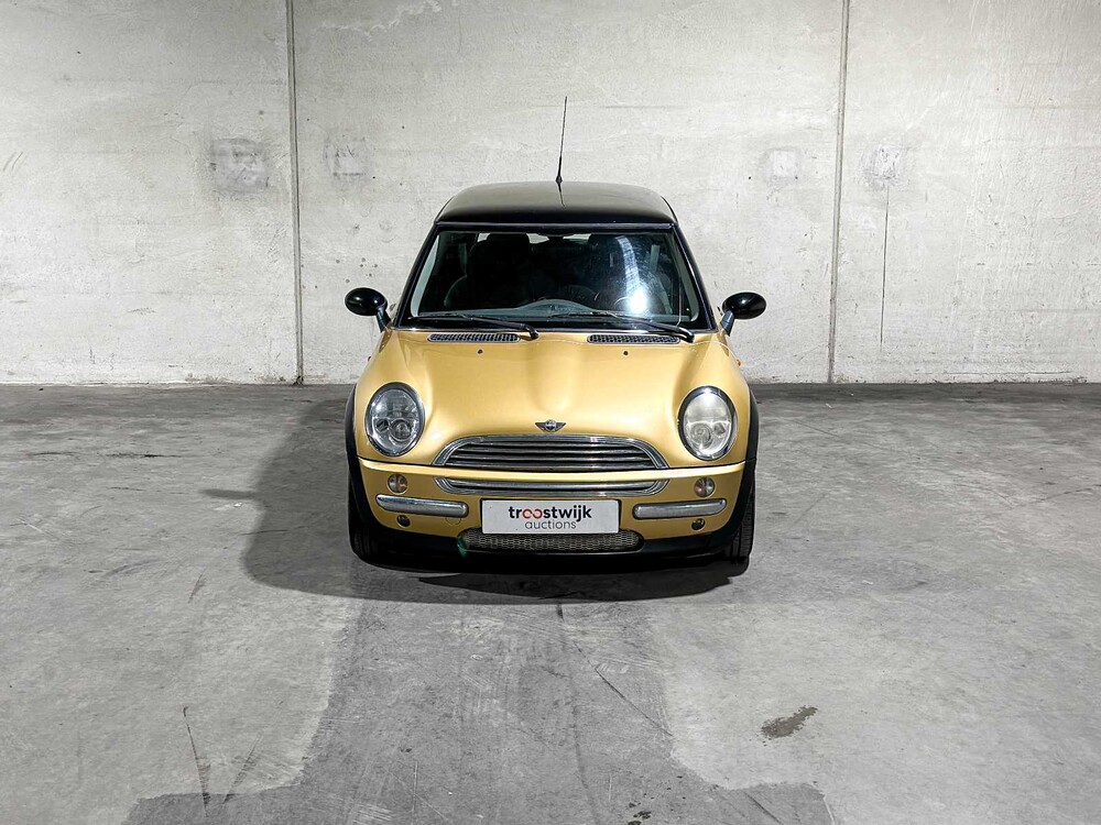 Mini 1.6 Cooper Pepper 116PS 2003, 68-LV-NN 