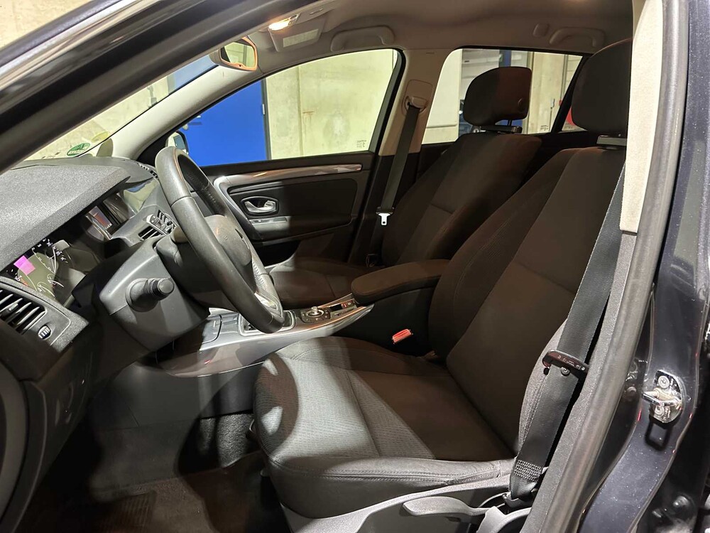 Renault Laguna Kombi 2.0 Dynamique 140PS 2010, 36-NKG-6