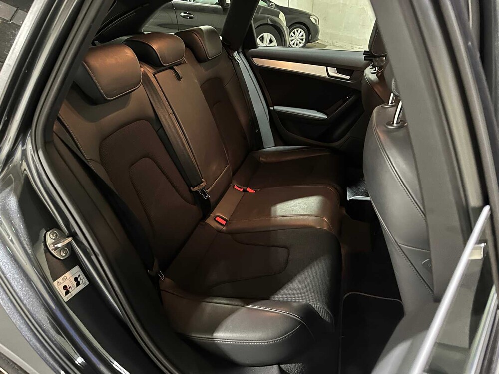 Audi A4 Avant 1.8 TFSI S Edition 120pk 2013, 26-ZRP-1