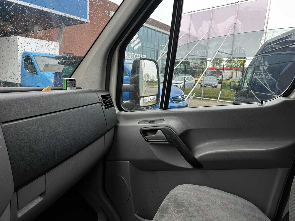 Volkswagen Crafter 35 2.5 TDI L3 DC Bakwagen 109pk 2010, 2-VKN-76