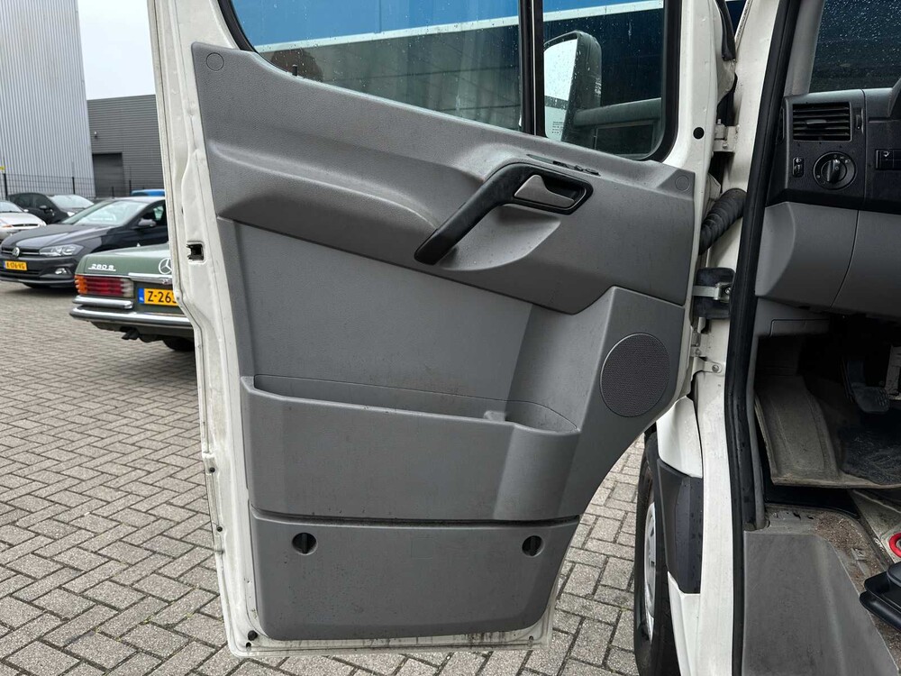 Volkswagen Crafter 35 2.5 TDI L3 DC Bakwagen 109pk 2010, 2-VKN-76