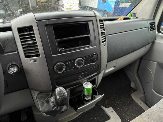 Volkswagen Crafter 35 2.5 TDI L3 DC Bakwagen 109pk 2010, 2-VKN-76