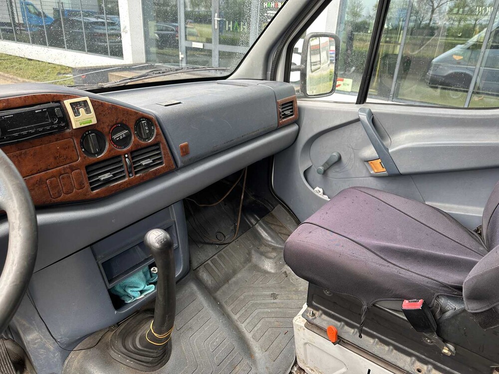 Mercedes-Benz Sprinter 312 D long 122hp 1998 Commercial vehicle, 16-VD-BB