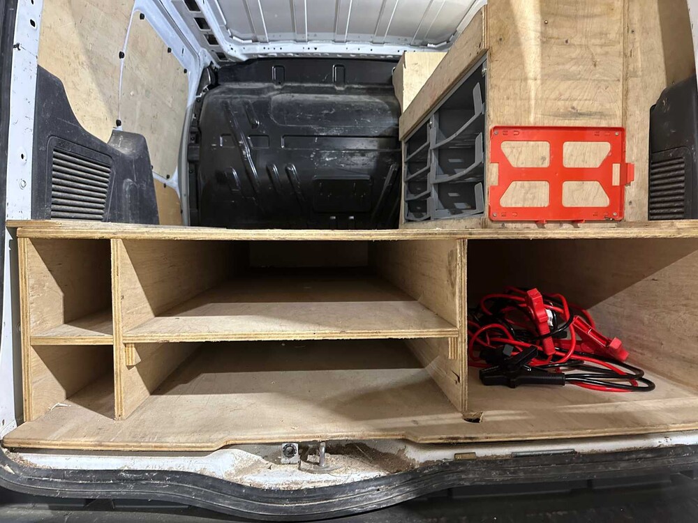 Ford Transit Connect 1.6 TDCI L1 Ambiente 95PS 2015 Nutzfahrzeug, VR-416-X