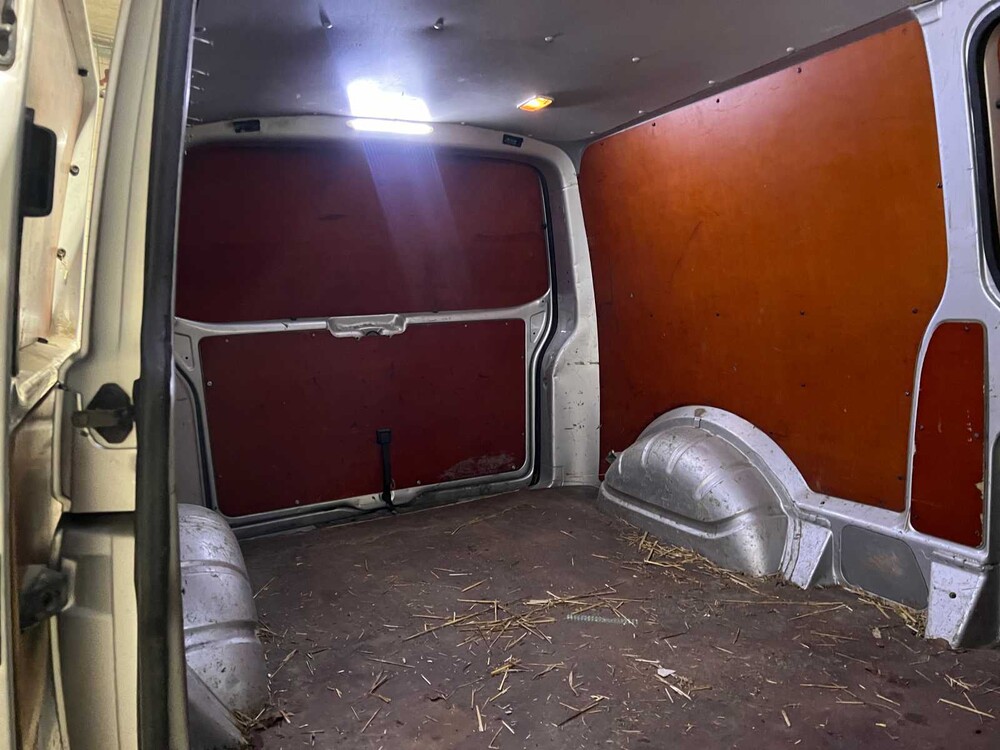 Volkswagen Transporter 2.0 TDI DC Trendline Nutzfahrzeug 140PS 2011, 4-VKZ-80