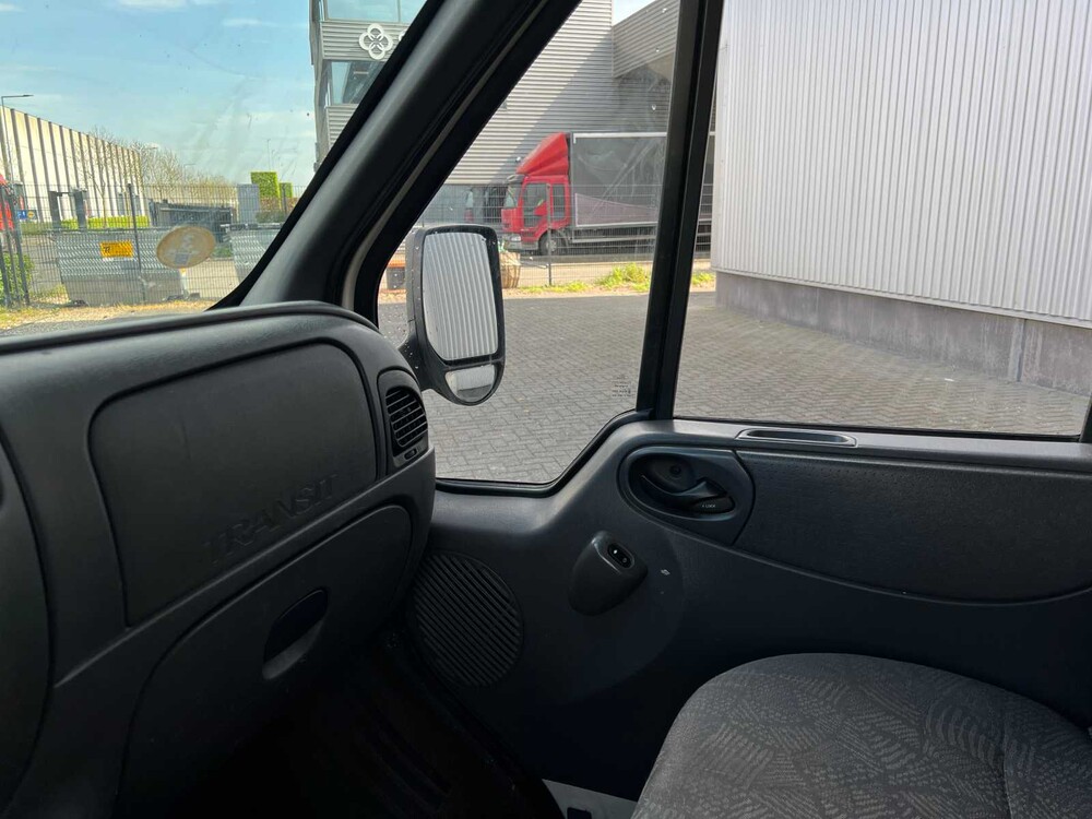 Ford Transit 350L 2.4TDdi DL 125PS 2005 Nutzfahrzeug, 69-VDV-2