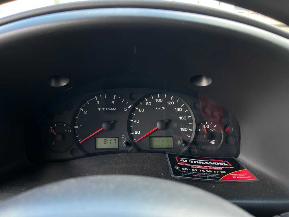 Ford Transit 350L 2.4TDdi DL 125PS 2005 Nutzfahrzeug, 69-VDV-2