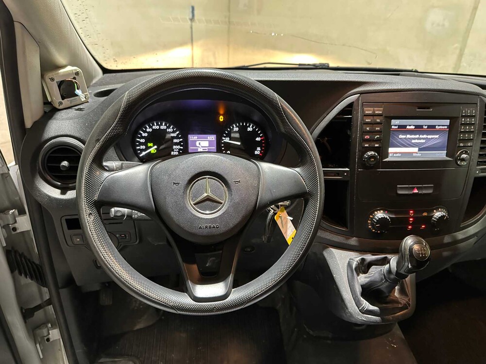 Mercedes-Benz Vito 111 CDI Long Van of the Year Edition 114PS 2017 Nutzfahrzeug, V-815-GK