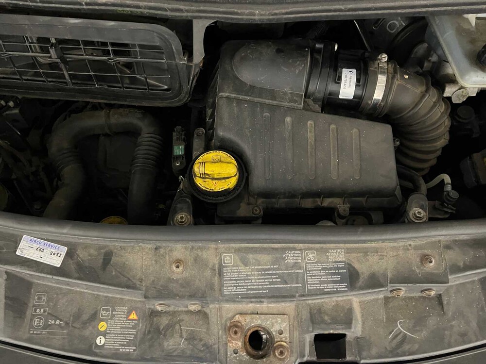 Renault Trafic 2.0 dCi T29 L2H1 DC 114PS 2008, 67-VTN-4 Nutzfahrzeug