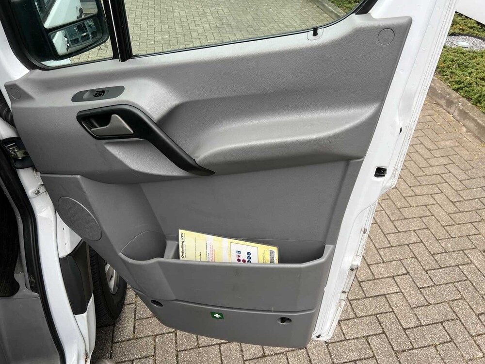 Mercedes-Benz Sprinter 510 2.2 CDI 366 Commercial Vehicle 95hp 2011, 8-VNG-54