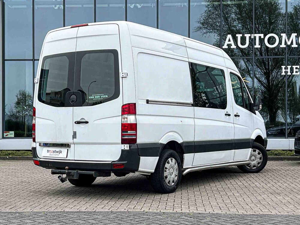 Mercedes-Benz Sprinter 510 2.2 CDI 366 Commercial Vehicle 95hp 2011, 8-VNG-54