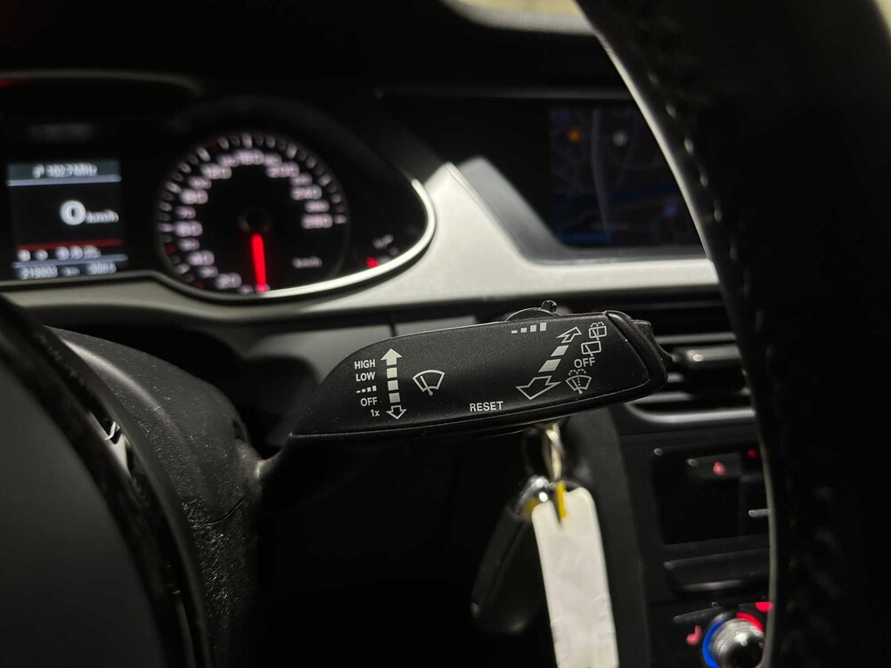 Audi A4 Avant 1.8 TFSI S Edition 170PS 2015, P-183-TZ