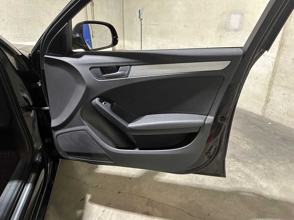 Audi A4 Avant 1.8 TFSI S Edition 170PS 2015, P-183-TZ