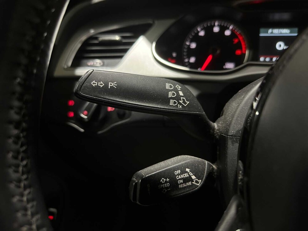 Audi A4 Avant 1.8 TFSI S Edition 170PS 2015, P-183-TZ