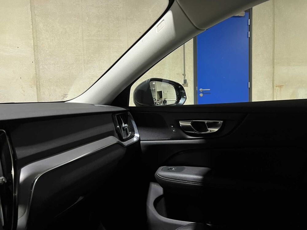 Volvo V60 2.0 T4 Inscription 190PS 2020, H-722-RJ