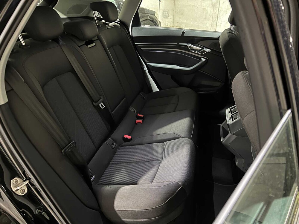 Audi e-tron 50 Quattro Business Edition 313PS 2020, J-470-FG