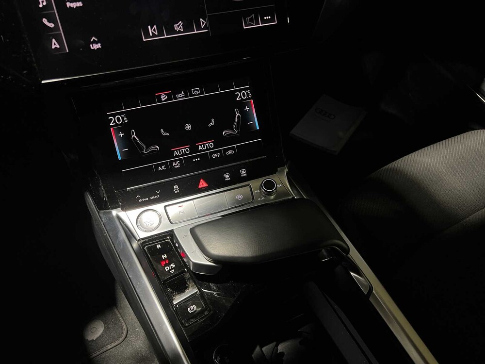 Audi e-tron 50 Quattro Business Edition 313PS 2020, J-470-FG