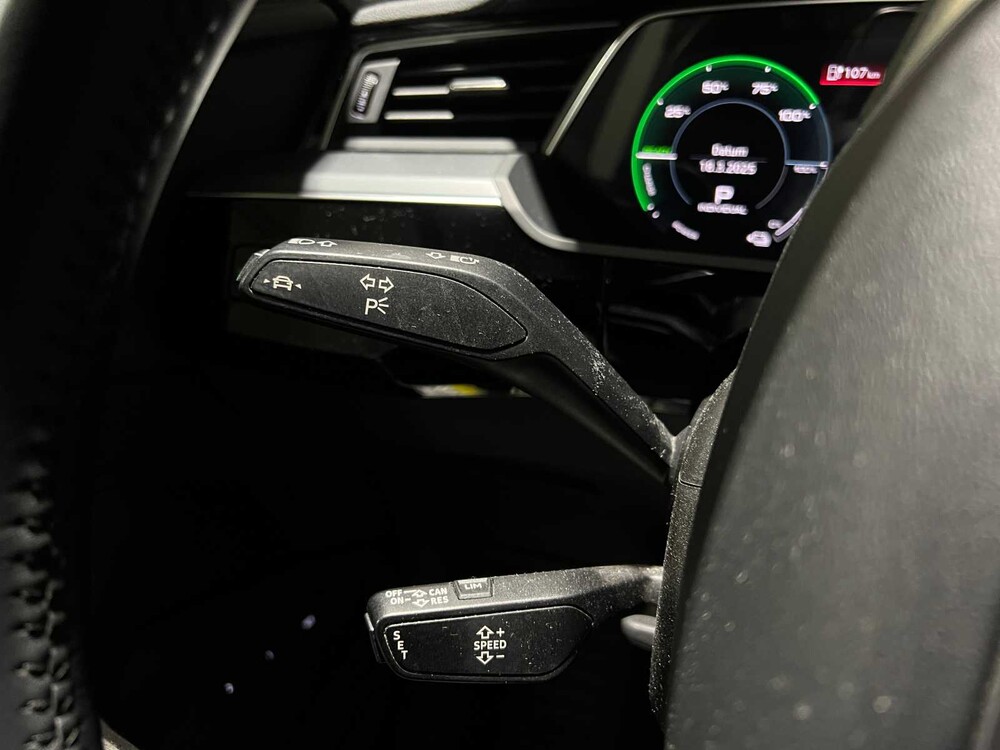 Audi e-tron 50 Quattro Business Edition 313PS 2020, J-470-FG